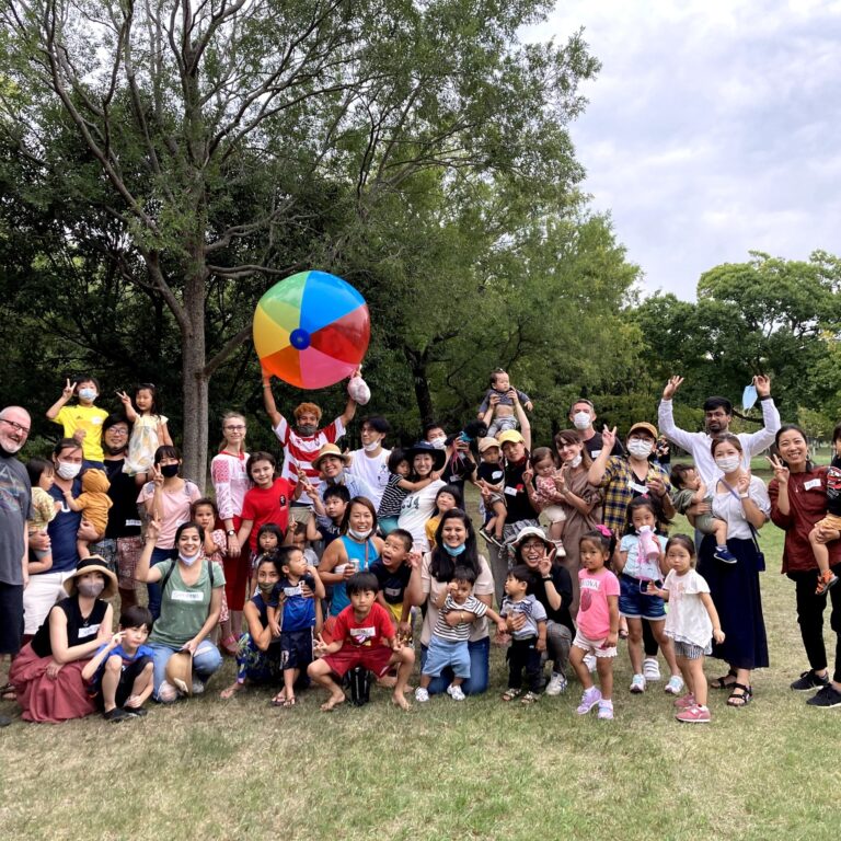 Global MOM to MOMの国際交流イベントに参加する日本人・外国人ファミリー